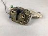 Cerradura de puerta delantera 61031FE011
