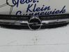 Front bumper upper radiator grill 13103966