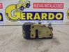 Cerradura de puerta delantera 