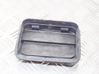 Quarter panel pressure vent 2F2AB280B62AB