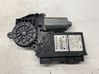 Silnik regulatora szyby drzwi przednich 8E1959802B