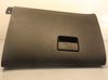 Glove box 