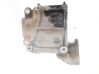 Engine mounting bracket 