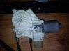 Motor del regulador de la ventanilla de la puerta delantera 6M2114A389B
