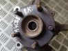 Front wheel hub 