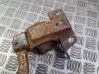 Engine mount bracket 