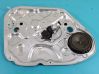 Front door window regulator with motor 824701P000