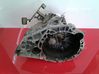 Manual 5 speed gearbox 