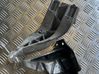 Engine mounting bracket 
