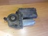 Silnik regulatora szyby drzwi przednich 8E2959802B