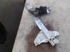 Rear window lifting mechanism without motor 