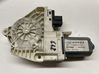 Moteur de lève-vitre de porte avant 4F0959801B
