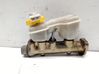 Master brake cylinder 