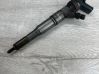Fuel injector 7789661