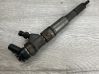 Fuel injector 7789661