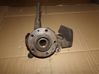 Front wheel hub 