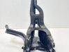 Engine mounting bracket 