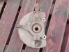 Front wheel hub 