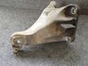 Engine mounting bracket 6781916