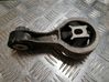 Engine mount bracket 8200404271