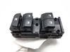Interruptor del elevalunas eléctrico 93570J7000