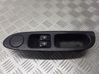 Electric window control switch 7700845735