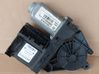 Motor del regulador de la ventanilla de la puerta delantera 1K0959792G