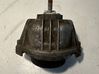Engine mount bracket 13981112