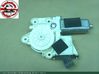 Silnik regulatora szyby drzwi przednich P6207092