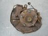Front wheel hub 