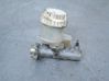 Master brake cylinder 