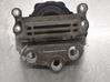Engine mounting bracket 