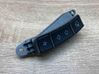 Steering wheel buttons/switches 6911586
