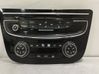 Moldura de la unidad delantera de radio/GPS 