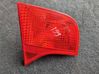 Lampy tylnej klapy bagażnika 8E5945093