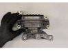 Engine mount bracket 