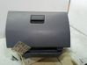 Glove box 
