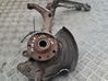 Front wheel hub 