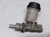 Master brake cylinder L481373