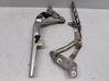 Engine bonnet/hood hinges 