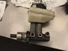 Master brake cylinder 