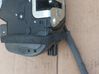 Cerradura de puerta trasera 814103U010