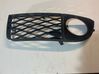 Grille inférieure de pare-chocs avant 4Z7807681
