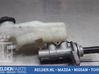 Master brake cylinder 