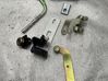 Roller guide/hinge set 