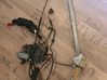 Elektryczny podnośnik szyby drzwi przednich 7D0959802