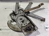 Rear window lifting mechanism without motor 