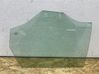 Rear door window glass 8V5845205