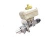 Master brake cylinder 