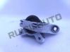 Engine mount bracket 